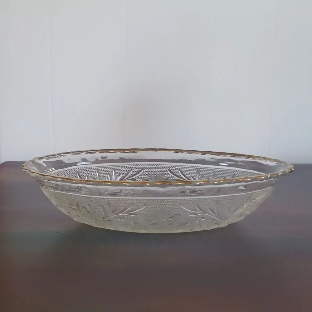 Vintage Indiana Glass Crystal Sandwich Bowl Oval 8.5